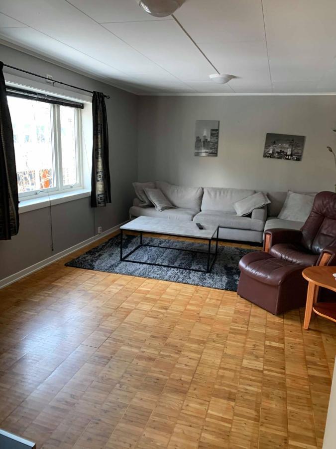 Mosjoen Overnatting, Cm Havigs Gate 18 Exteriör bild